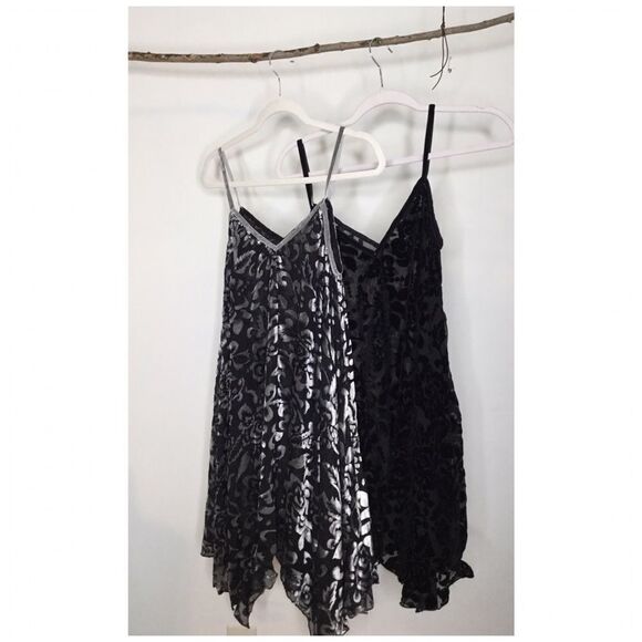 𝅺pol Gray Burnout Velvet Flowy Cami Dress - Picture 8 of 11